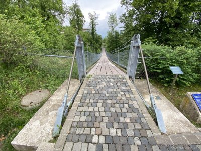 Beugenfall-Hängebrücke-Obermeilen
