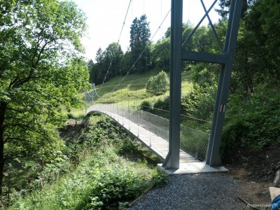 Walserberg-Lochbach-Hängebrücke